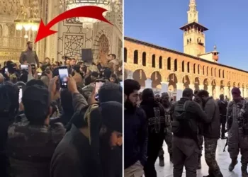 HTŞ lideri Colani, silahlı grupla Emevi Camii’nde namaz kıldı