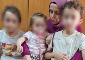 1,5 yaşındaki kızıyla tutuklanan Mine öğretmen tahliye edildi