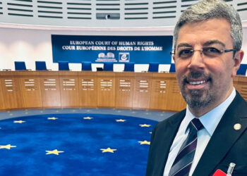 Avrupa Konseyi toplantısından dönmüştü: İstanbul Barosu Yönetim Kurulu Üyesi Fırat Epözdemir tutuklandı