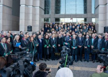 ‘Terör’ soruşturması nedeniyle ifade veren İstanbul Barosu’ndan tepki: ‘147 yıldır susmadık, yine öyle olacak’
