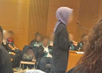 Uluslararası gözlemciler takip ettiği ‘Kız Çocukları Davası’nda hakimden trajikomik soru