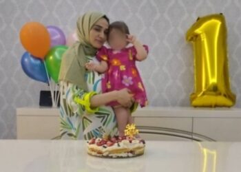 13 aylık bebeğiyle birlikte tutuklu KHK’lı  Emine öğretmen tahliye edildi