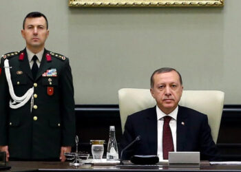 Erdoğan’ın eski Başyaveri’inden şok iddia: “Erol Olçok’un nasıl öldürüleceği ABD’de konuşuldu”
