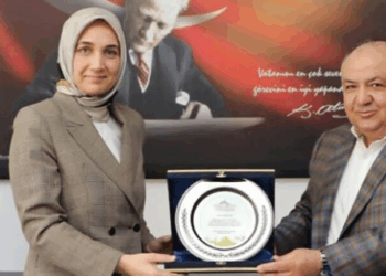Valinin plaket verdiği Afyon’un ünlü yumurta sektörüne de kayyım atandı