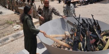 PKK’nın bıraktığı silahlar Süleymaniye’de yakılarak imha edildi