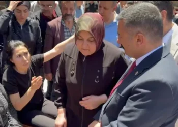 Askerin acılı ablasından AKP isyanı:”Burada kimseyi istemiyorum, kim için şehit verdik?”