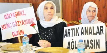 Çözüm süreci komisyonu üçüncü kez toplandı: CHP’den 29 maddelik demokratikleşme paketi