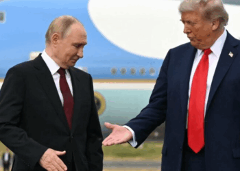 Putin’le Alaska’da 3 saat görüşen Trump: Yapıcı bir görüşme oldu