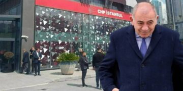 Kayyım Gürsel Tekin, polis korumasında CHP İstanbul İl Binası’na girdi