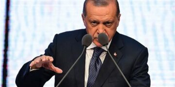 Özel’den Erdoğan’a: Kaybettiği meşruiyeti Amerika’da arıyor!