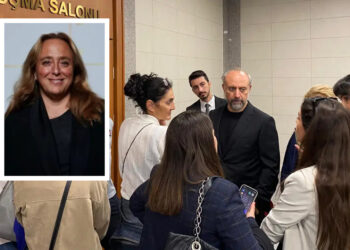 Dün tahliye olan Ayşe Barım evinde bayıldı, hastaneye kaldırıldı