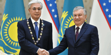 Özbekistan ve Kazakistan arasında işbirliği: Ticaret hacmini 10 milyar dolara çıkarma mutabakatı