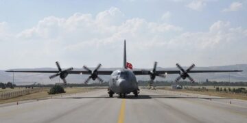 TSK’ya ait kargo uçağının enkazına ulaşıldı:20 kişi hayatını kaybetti