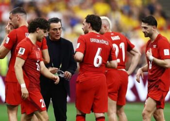 Montella’dan Avustralya yenilgisi sonrası savunma: Oyuncuları için ne dedi?