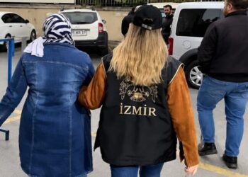 Final döneminde öğrencilere ev baskını: 62 bayan, 16 erkek gözaltında