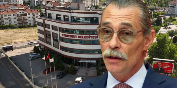Rüşvet ve yolsuzluk iddiasıyla yürütülen soruşturma kapsamında Etimesgut Belediyesi’ne şafak operasyonu düzenlendi