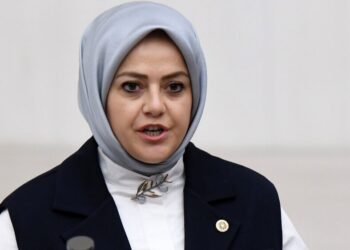 Sema Silkin Ün’den Gelecek Partisi’ne veda: Yeni Yol’da devam edeceğim