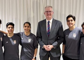 İranlı kadın futbolcular Avustralya vatandaşı oldu