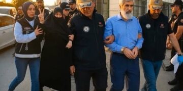 Hücreye attılar kinleri dinmedi: Alparslan Kuytul’un emekli maaşı bloke edildi